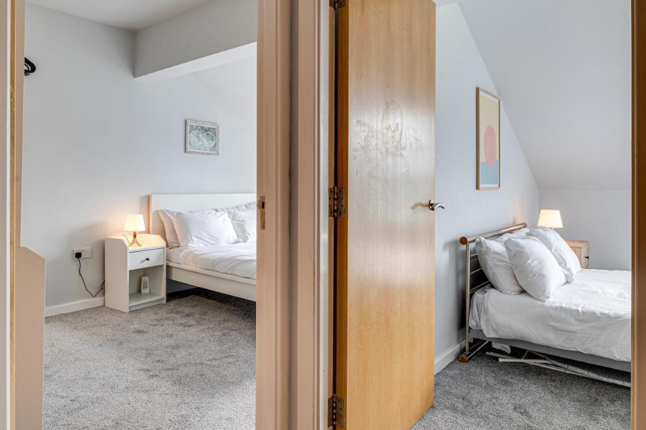 Апартаменты Large 2 Bed 2 Bath *