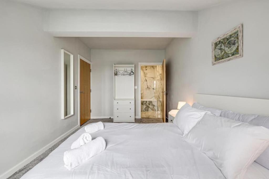 Large 2 Bed 2 Bath Апартаменты Манчестер